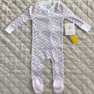 BNWT Burt’s Bees Baby Sleeper